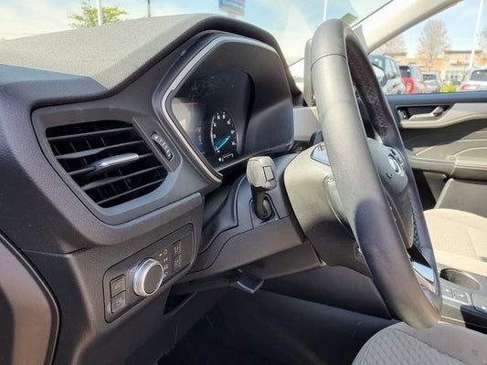 2022 Ford Escape SE Hybrid in Southfield, MI - Work With Me Dave