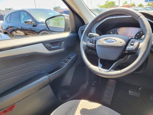 2022 Ford Escape SE Hybrid in Southfield, MI - Work With Me Dave