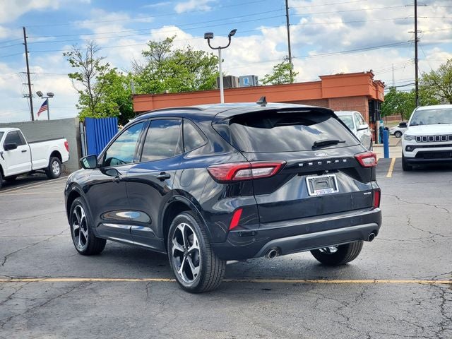 2024 Ford Escape ST-Line Elite