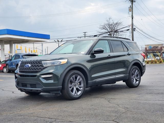 2023 Ford Explorer XLT