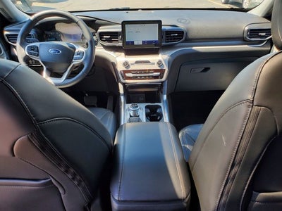 2024 Ford Explorer XLT