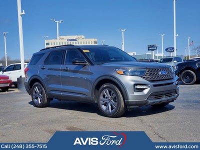 2023 Ford Explorer XLT