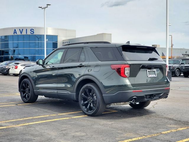 2024 Ford Explorer ST-Line