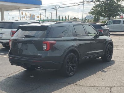 2023 Ford Explorer ST-Line