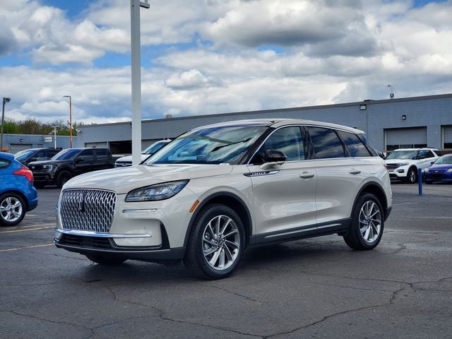 2023 Lincoln Corsair Standard
