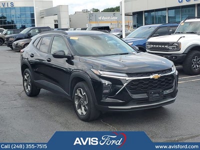 2025 Chevrolet Trax LT
