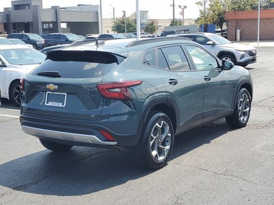 2025 Chevrolet Trax LT