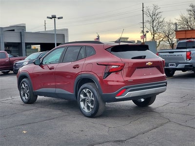 2025 Chevrolet Trax LT