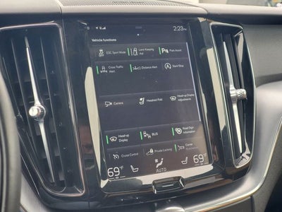 2020 Volvo XC60 T5 Momentum