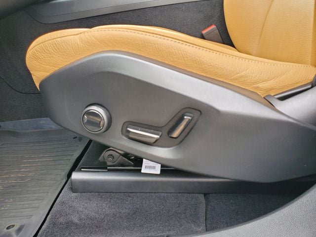 2020 Volvo XC60 T5 Momentum